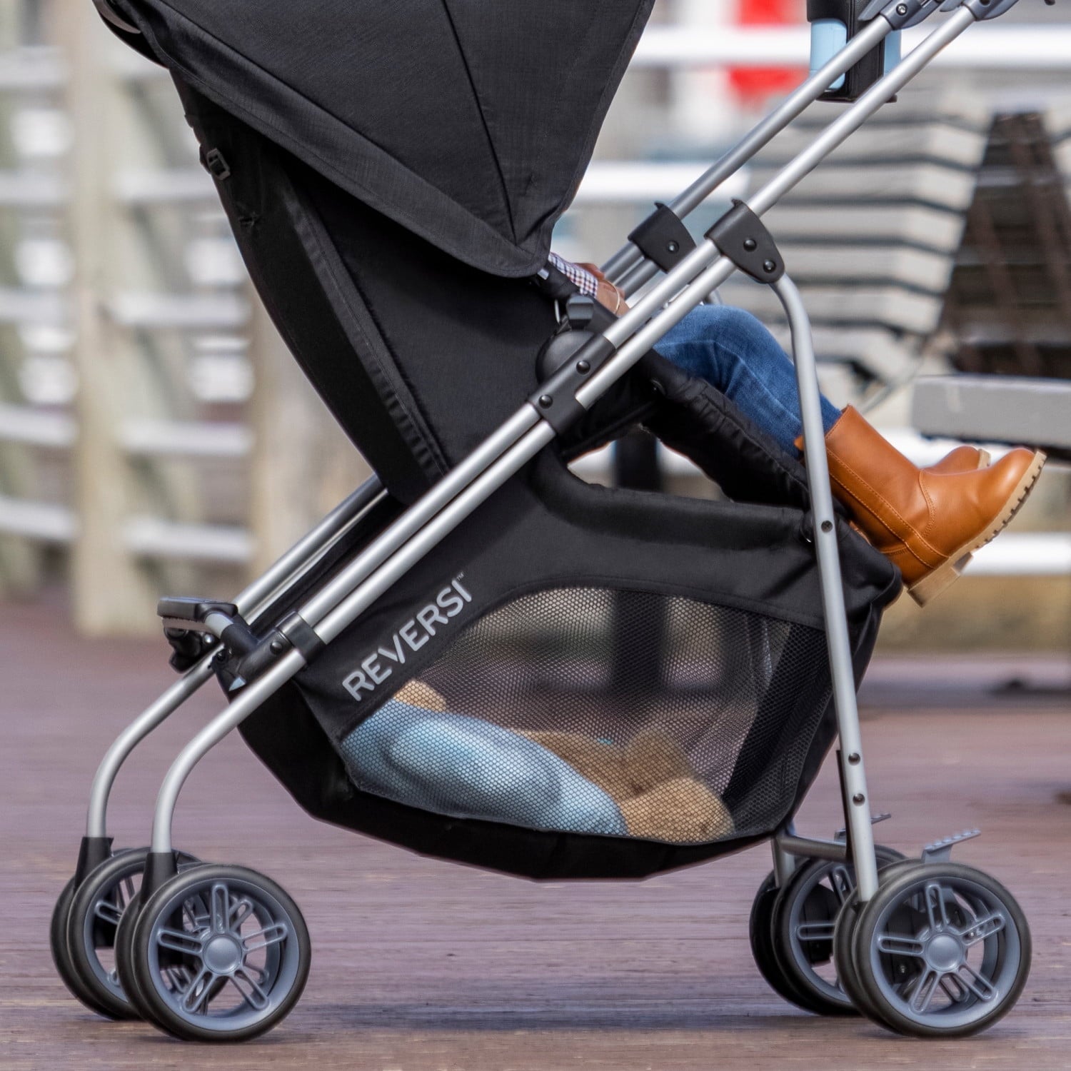 Evenflo Reversi Lightweight Reversible Stroller with Storage Basket