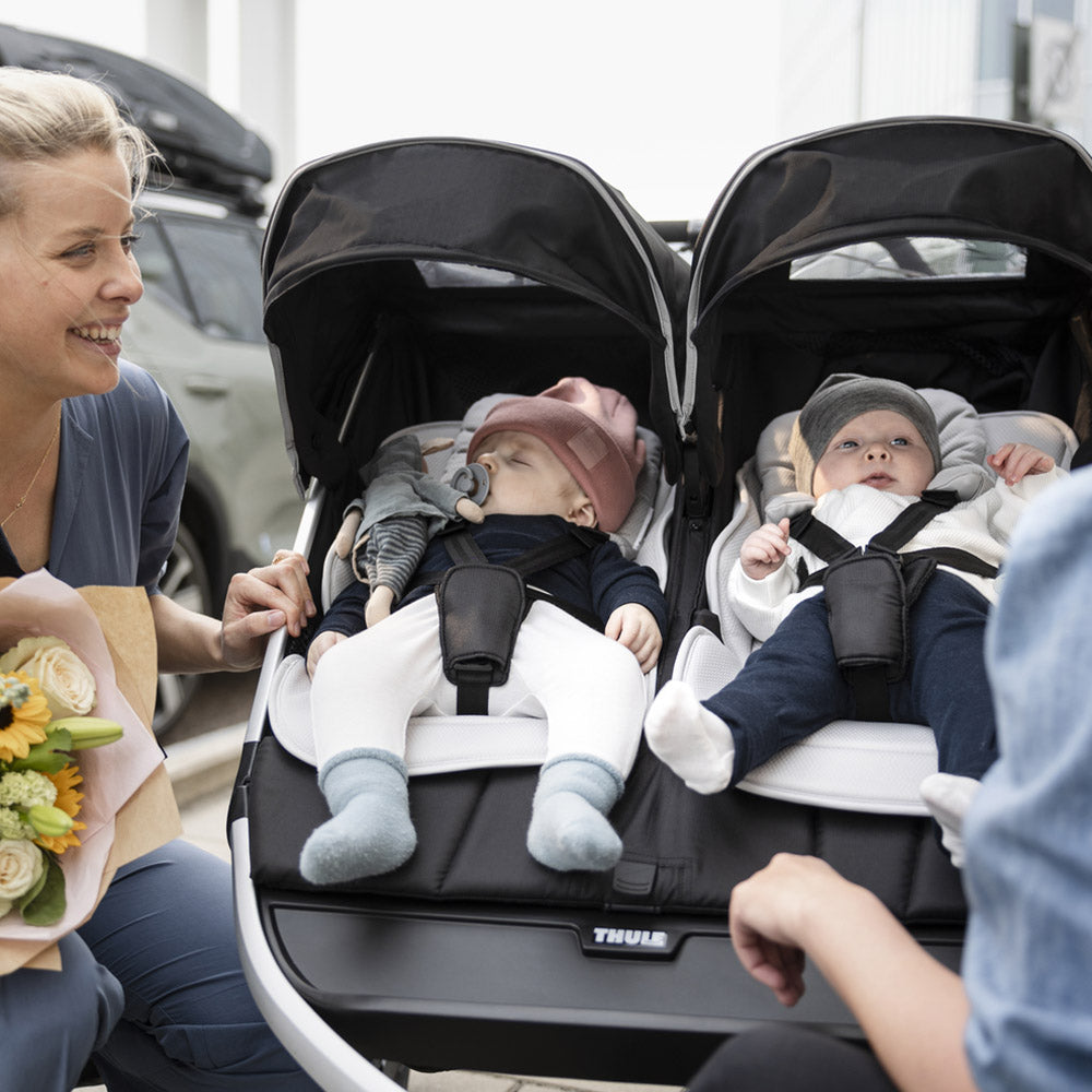 Thule Urban Glide 2 Double All-Terrain Stroller with Suspension